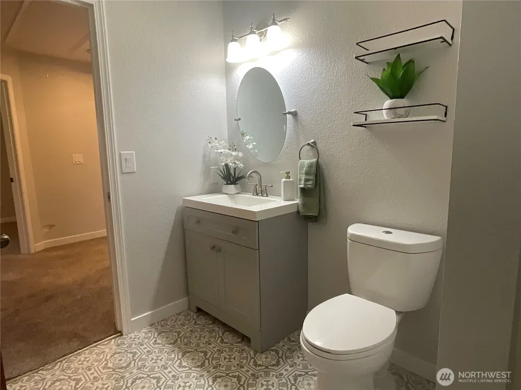 1656 Fern Place Oak Harbor WA 98277