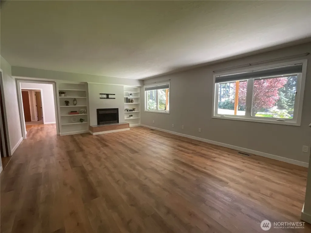 1656 Fern Place Oak Harbor WA 98277