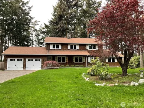 1656 Fern Place Oak Harbor WA 98277