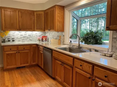 1656 Fern Place Oak Harbor WA 98277