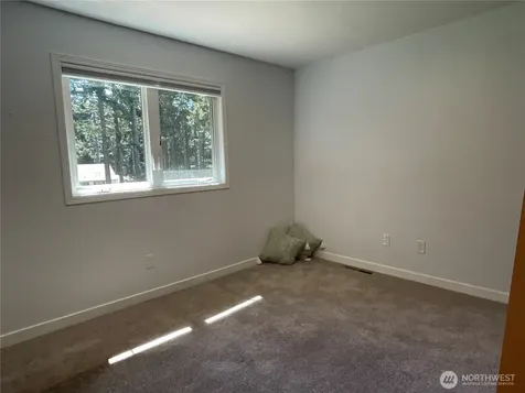 1656 Fern Place Oak Harbor WA 98277
