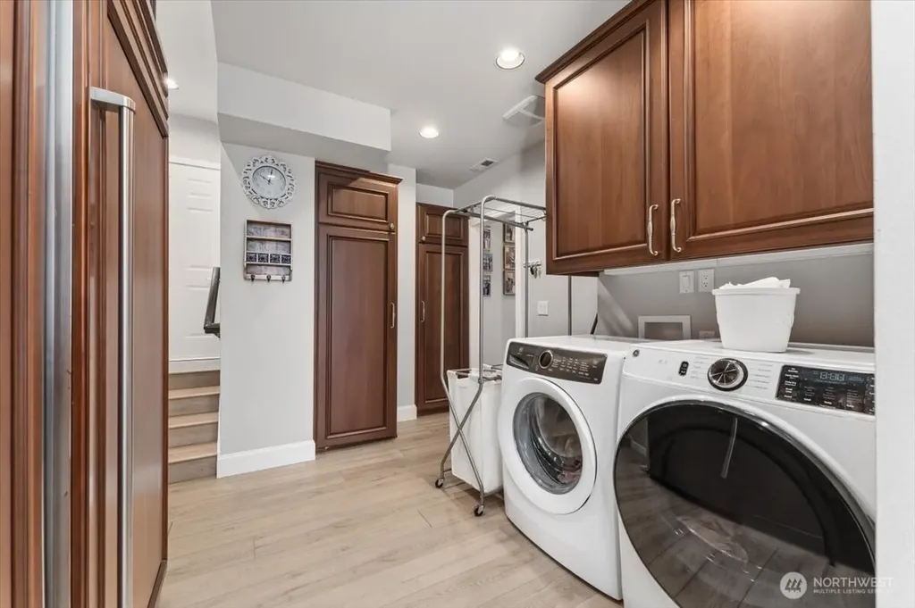 3300 S Lakeshore Road Chelan WA 98816