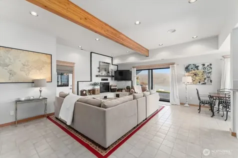 3300 S Lakeshore Road Chelan WA 98816