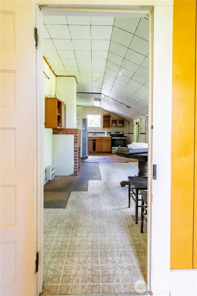 823 Lacey Street SE Lacey WA 98503