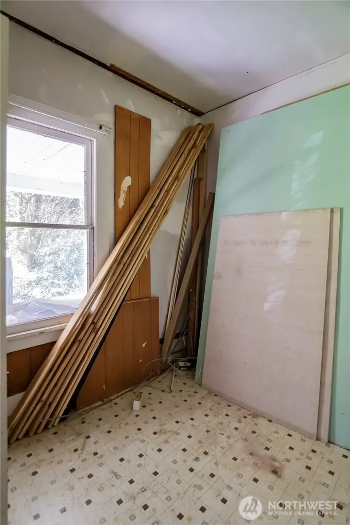 823 Lacey Street SE Lacey WA 98503