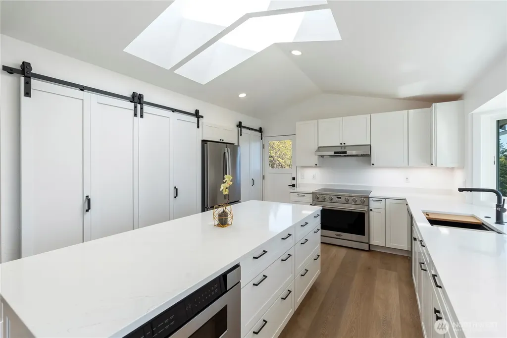 800 Thorndyke Road Port Ludlow WA 98635