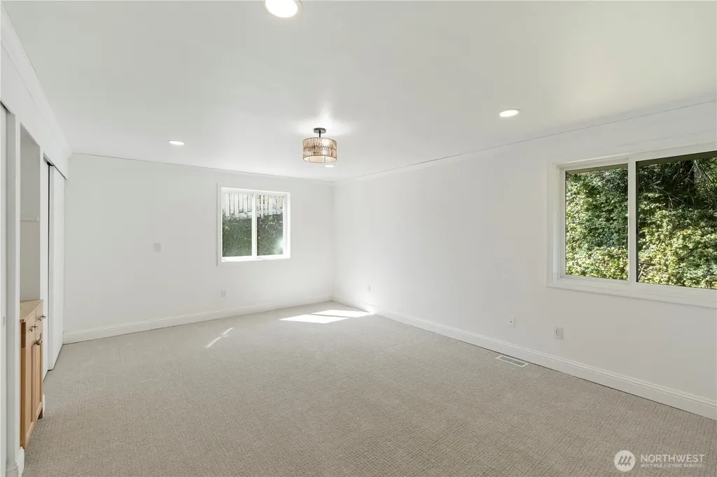800 Thorndyke Road Port Ludlow WA 98635