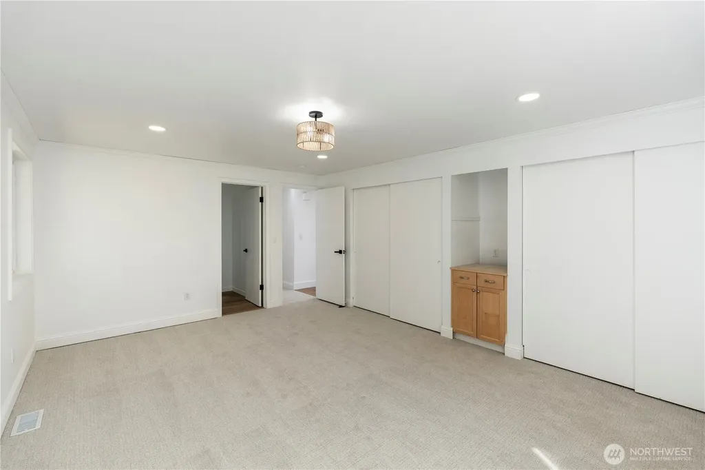 800 Thorndyke Road Port Ludlow WA 98635