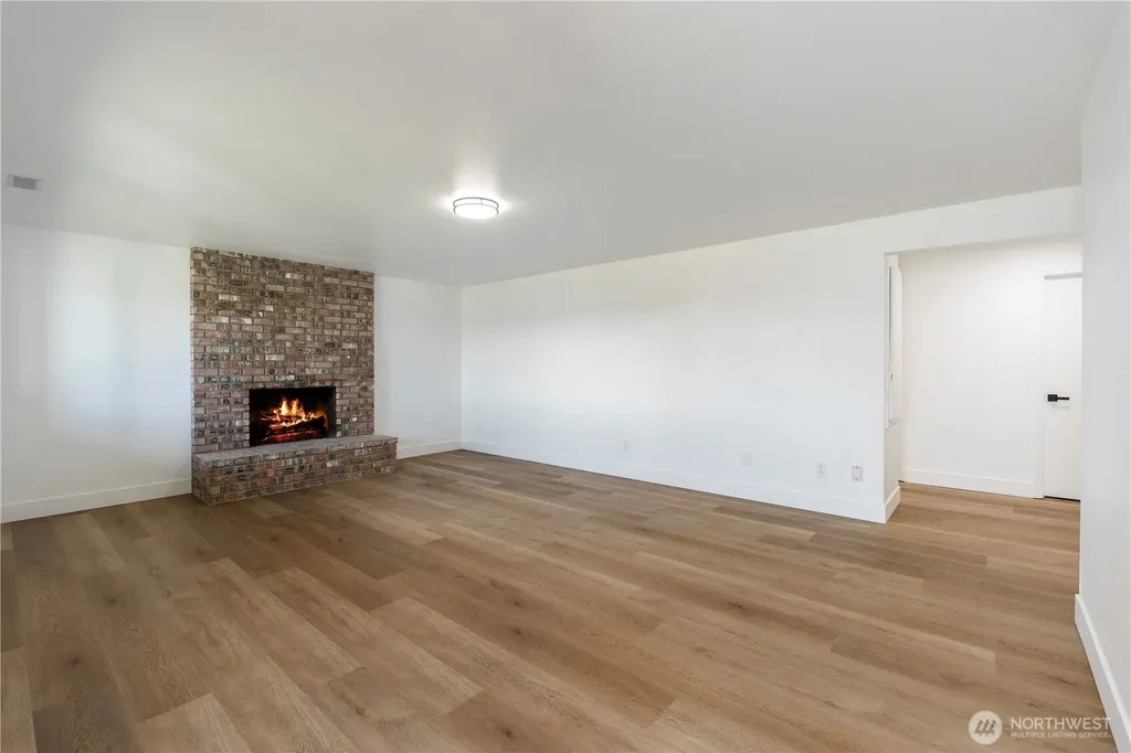 800 Thorndyke Road Port Ludlow WA 98635