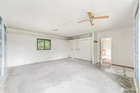 725 N Sunset Drive Camano Island WA 98282