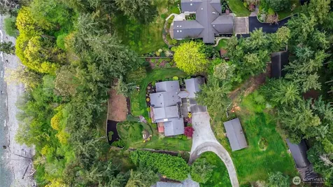 725 N Sunset Drive Camano Island WA 98282