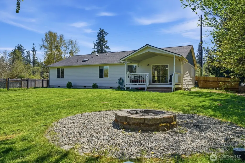 12009 Kapowsin Highway Graham WA 98338
