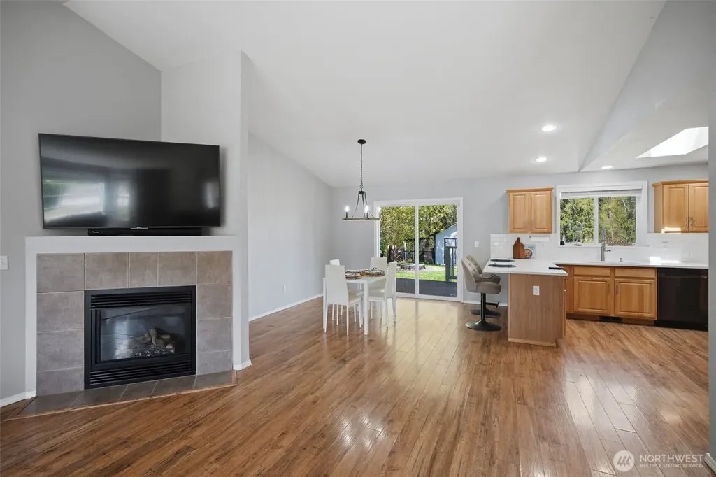 12009 Kapowsin Highway Graham WA 98338