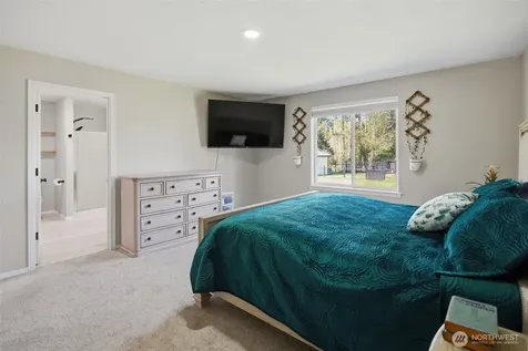 12009 Kapowsin Highway Graham WA 98338