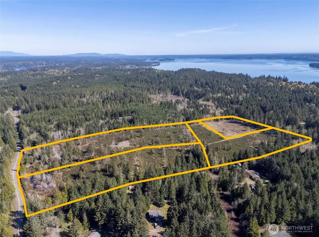 1800 E Harstine Island Road N Shelton WA 98584