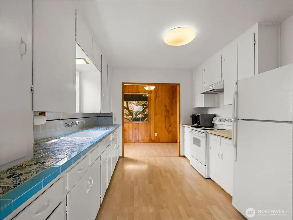 5704 N Ruby Street Tacoma WA 98407