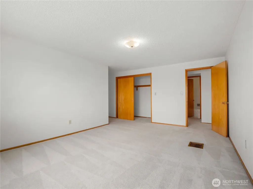 5704 N Ruby Street Tacoma WA 98407
