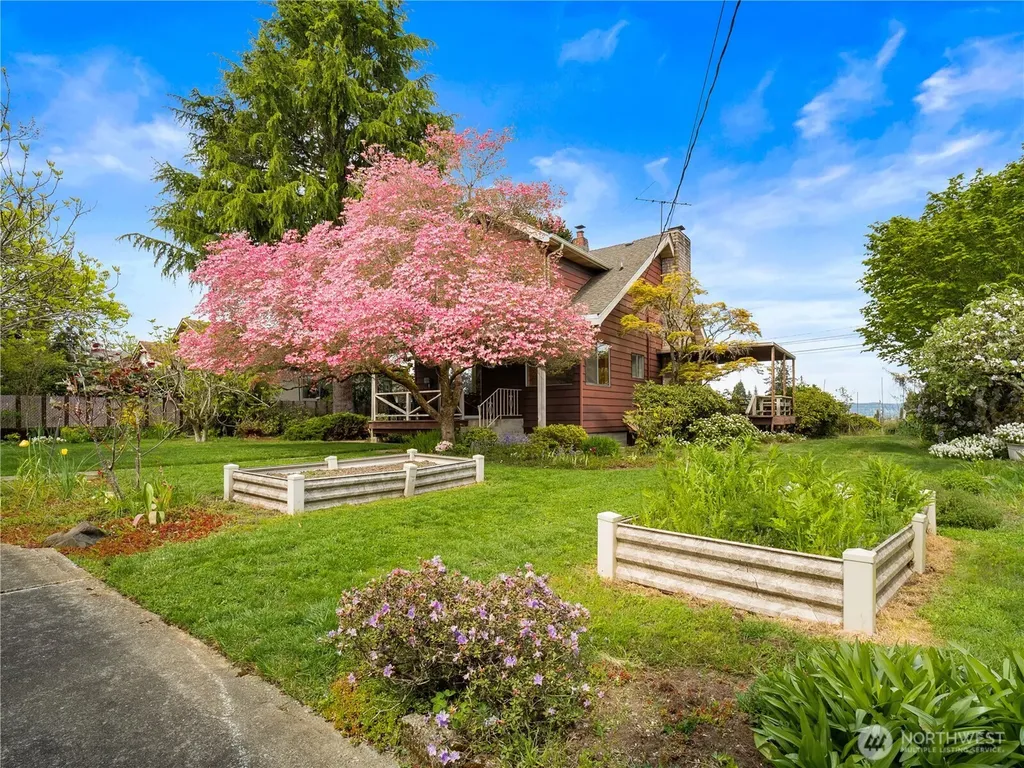 5704 N Ruby Street Tacoma WA 98407