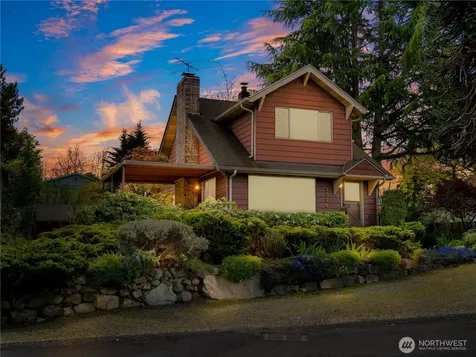 5704 N Ruby Street Tacoma WA 98407