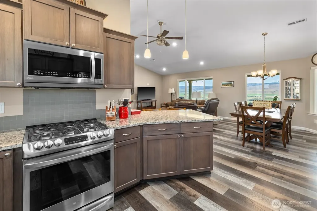 1561 Bitterbrush Drive Ellensburg WA 98926