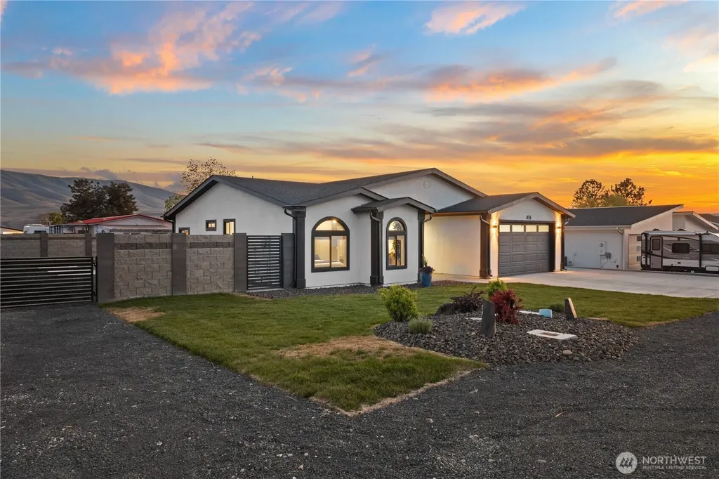 416 Edgewater Way SW Mattawa WA 99349