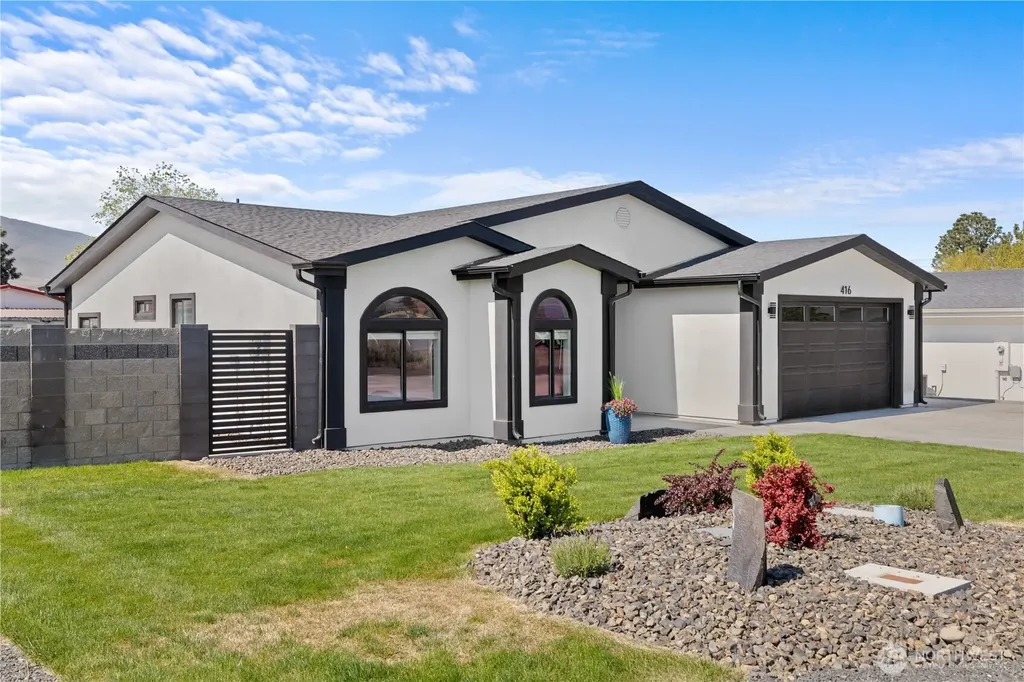 416 Edgewater Way SW Mattawa WA 99349