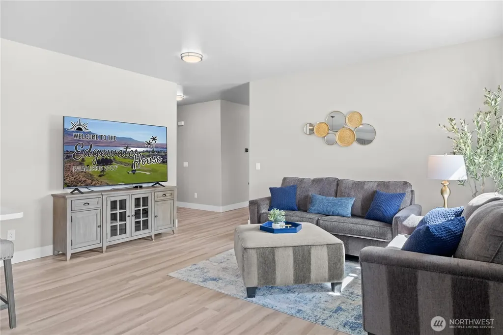 416 Edgewater Way SW Mattawa WA 99349
