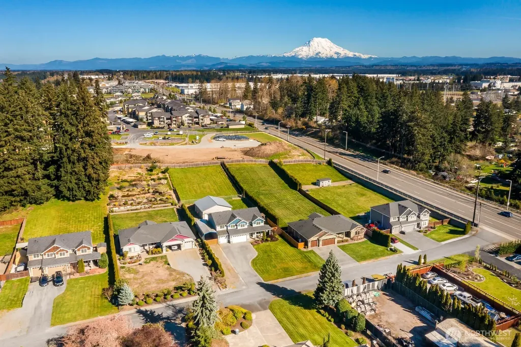 17505 38th Ave Ct E Tacoma WA 98446