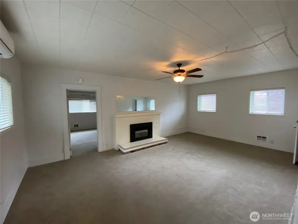 809 NE 62nd Street Seattle WA 98115