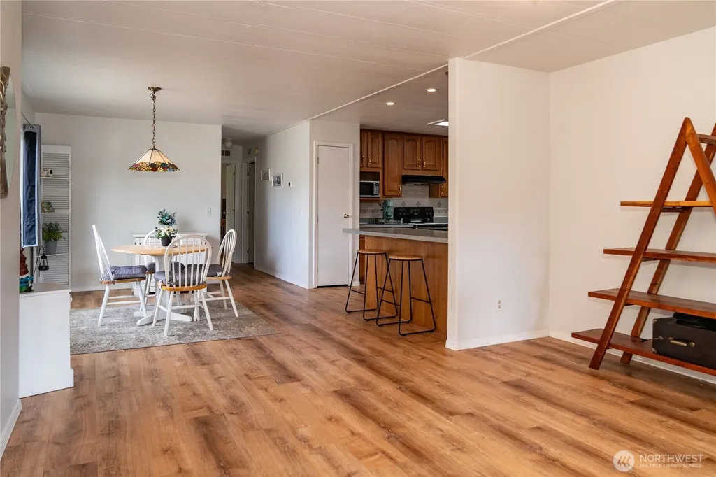 6 Donder Road Shelton WA 98584