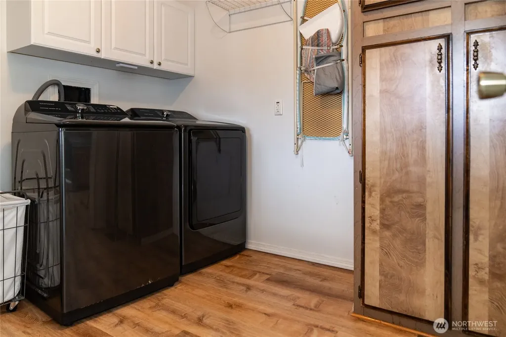 6 Donder Road Shelton WA 98584