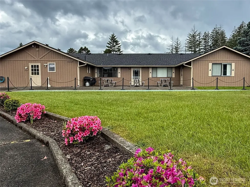 6 Donder Road Shelton WA 98584