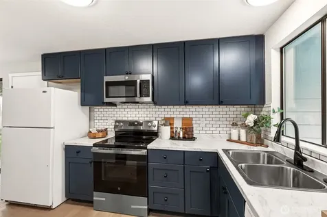 16501 30th Drive SE Bothell WA 98012