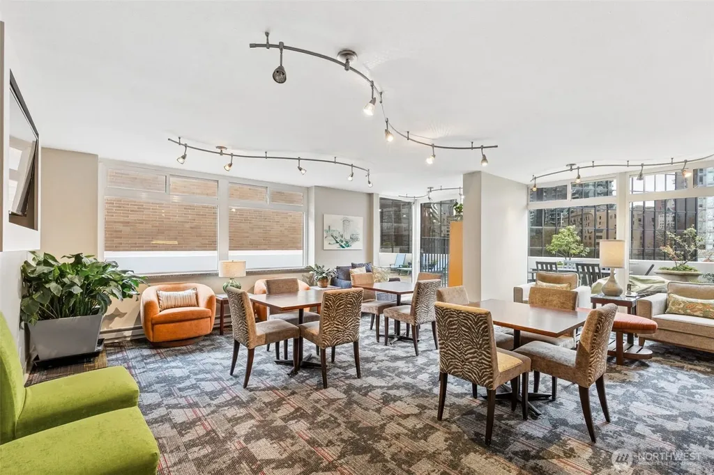 2100 3rd Avenue Seattle WA 98121