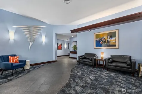 2100 3rd Avenue Seattle WA 98121