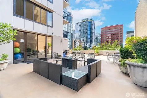 2100 3rd Avenue Seattle WA 98121