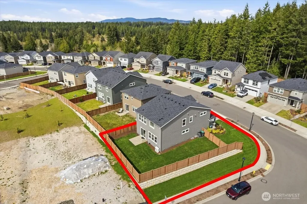 1106 SW Pendleton Way Port Orchard WA 98367