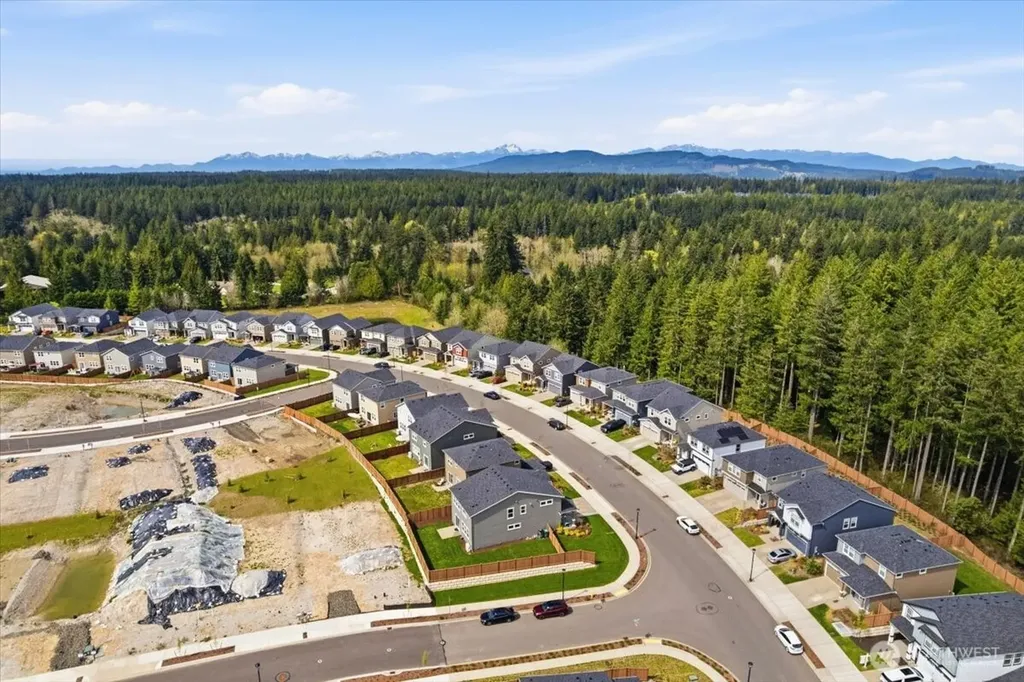 1106 SW Pendleton Way Port Orchard WA 98367