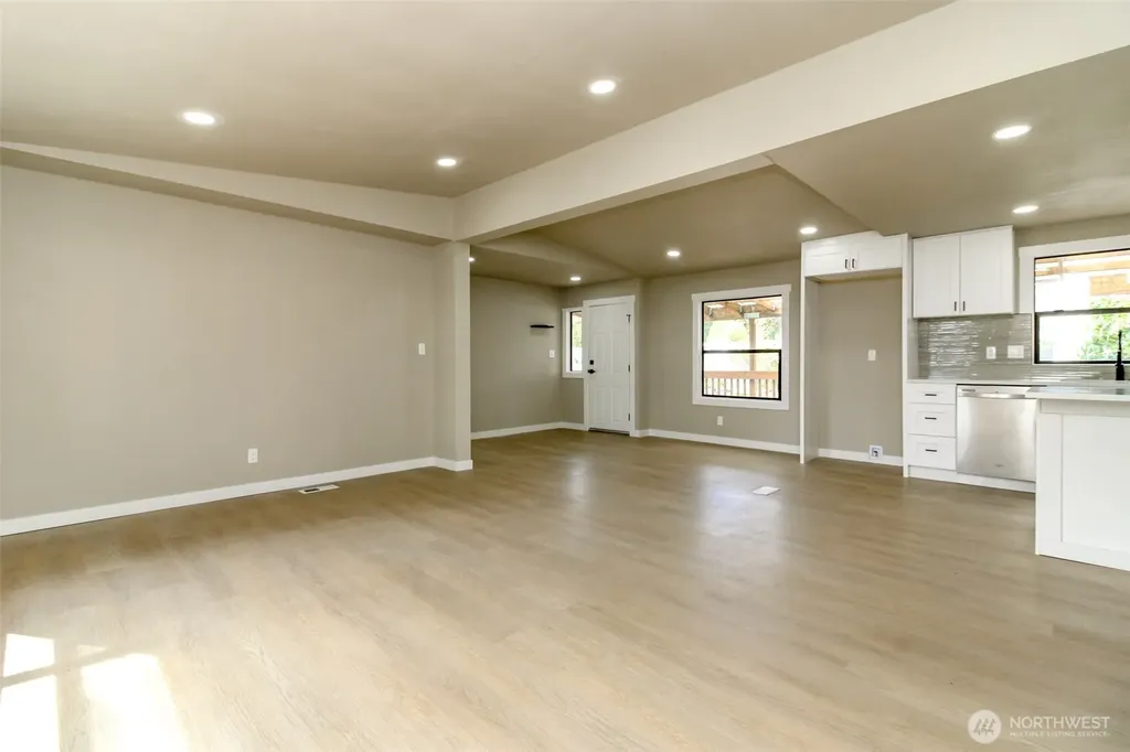 1111 Archwood Drive SW Olympia WA 98502