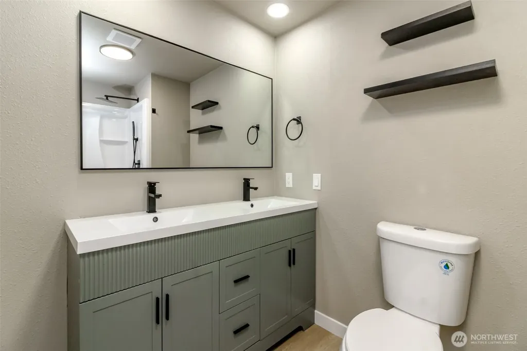 1111 Archwood Drive SW Olympia WA 98502