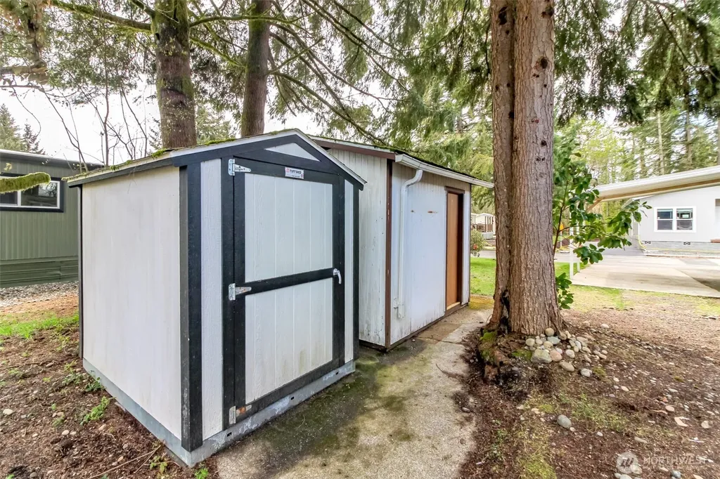 1111 Archwood Drive SW Olympia WA 98502