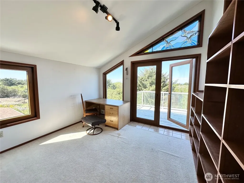271 Sand Dune Avenue NW Ocean Shores WA 98569