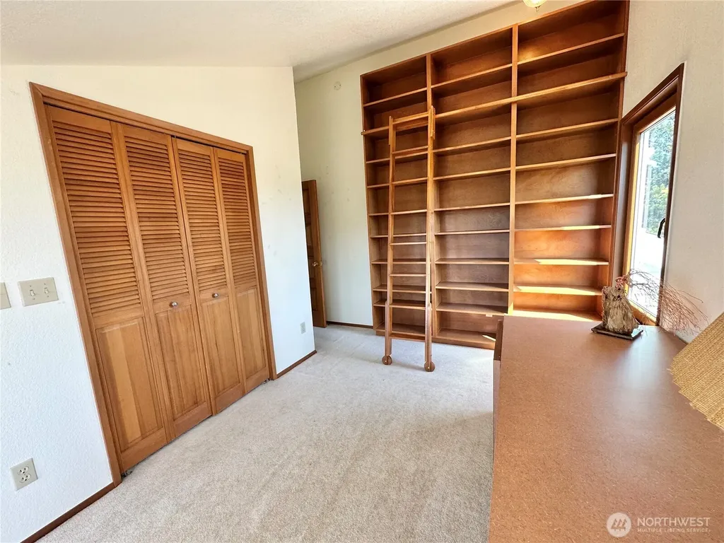 271 Sand Dune Avenue NW Ocean Shores WA 98569