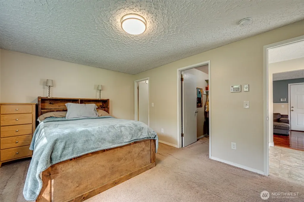 107 NW 102nd Street Vancouver WA 98685