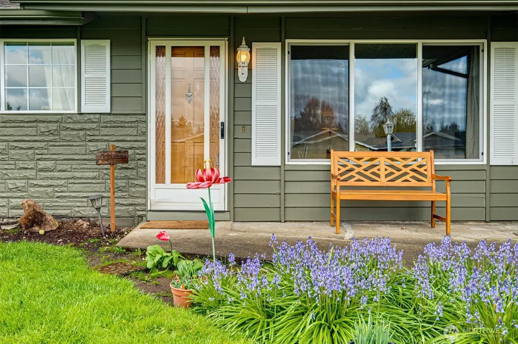 107 NW 102nd Street Vancouver WA 98685