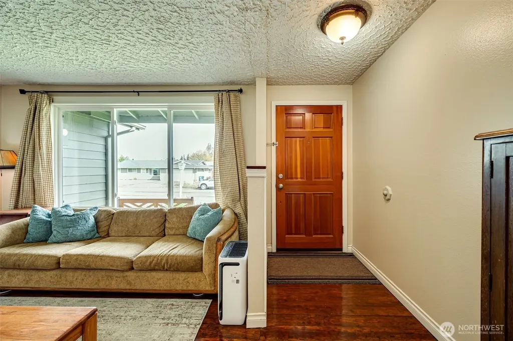 107 NW 102nd Street Vancouver WA 98685