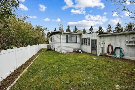 2828 34th Avenue Ct E Tacoma WA 98443