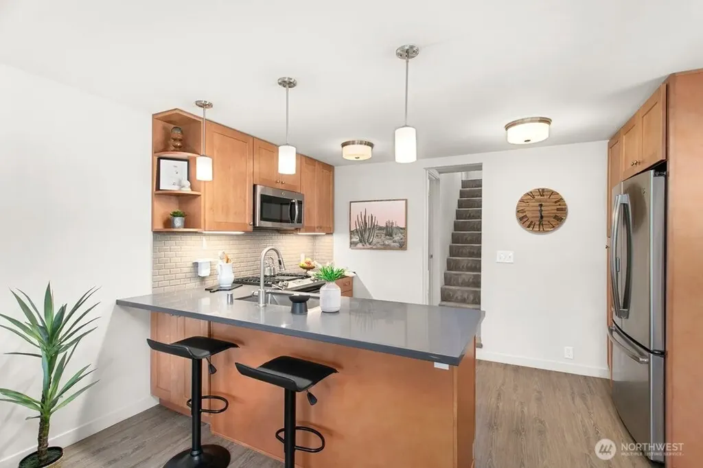 3710 SW 106th Street Seattle WA 98146