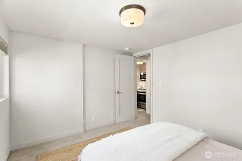 3710 SW 106th Street Seattle WA 98146