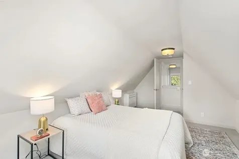 3710 SW 106th Street Seattle WA 98146